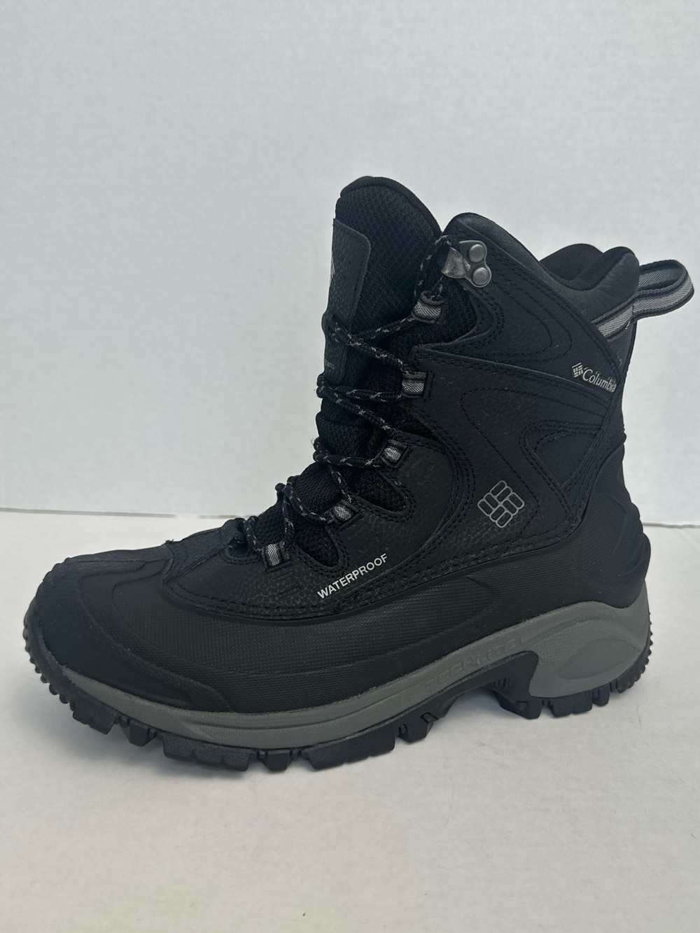 Columbia Bugaboot II BL1674-010 Waterproof Snow Boots Women’s Size 8.5